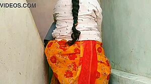 Indian village girl bangs forest officer in wild encounter