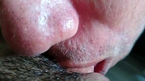 Aiiii, Suck My Greasy Pussy!