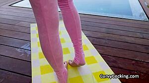 Banging Aerobic Blonde Hottie by the Pool on a Sunny Day. Watch Her Move!