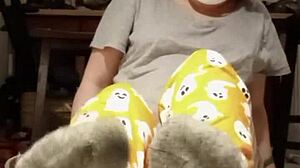 These smelly dirty feet in pov are so nasty and kinky, over a hundred free vids 😍