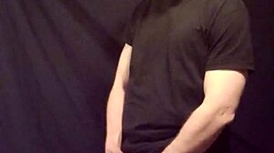 Watch this gay man jerk off his big cock solo.