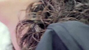 呃，Lindas按摩第一部分让我很兴奋，你知道