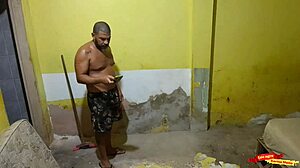 Seduce the bricklayer hired by my husband for home work