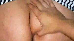 fiesta en mi casa compa�era del trabajo finge no sentir mi verga pero s�lo queria que la chimara secretaria chapina