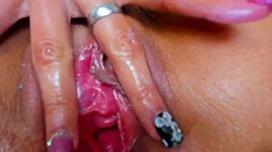 Squirt from Open Pussy! 💦