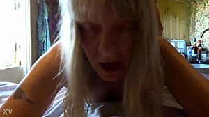 Fuck buddy takes housewife from behind in doggystyle!