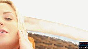 金发大奶曲线模特户外剃毛脱衣诱惑solo