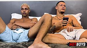 Joguinhos turn into wild sex at friend's house! How crazy is that?