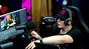 Ruan Shows Cock to Lary Cubas Outdoors