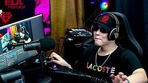 Ruan Shows Cock to Lary Cubas Outdoors