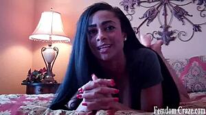 你永远逃不出我紧锁的剪刀腿