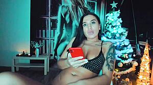 merry chirstmas fuckers, wanna see my cosplay slutty webcam show?