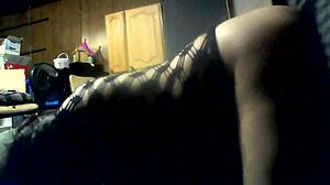 年轻胖大奶纳瓦霍Tiff后入式猛干。