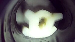 哇，看看我飞机杯里的混乱内射！