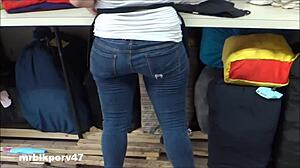 Discovering a sweaty, tight Asian ass in hidden view