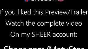 Watch this cute twink flex muscles and cum in the bathroom