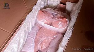 Unboxing The 161 Cm K-Cup Fuck Doll!