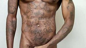 short video with nice cumshot