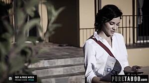 保姆勾搭老男人！