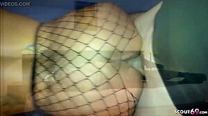 Jassy from Berlin takes bareback creampie 😈