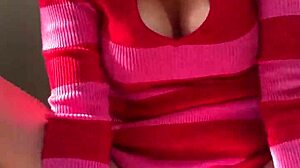 Hot Damn! Quick Creampie Under the Christmas Tree!