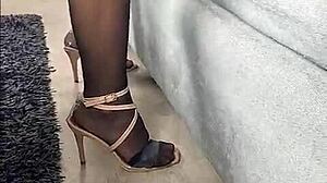 Kenia teases in black stockings and red satin dress! 🔥