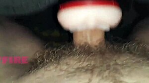 单男用飞机杯操时呻吟