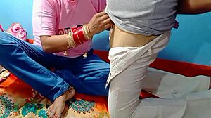 yo, watch this pregnant bride’s gentle fingering fun!