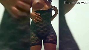 New Model Sexy More6 TLG Shows Off Hot Curves