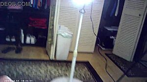 眼镜男Maxxx Loadz片场后入亚裔金发狗爬