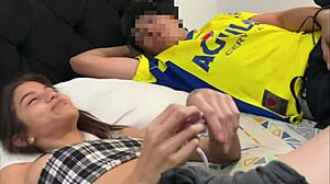 I can’t resist sharing a bed with my hermanastra