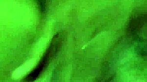 18-year-old novinha cums hard while touching herself, wanna see?