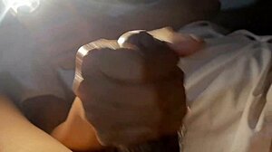 越南美女热辣亚洲独演自摸