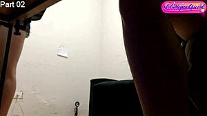 Hey, you dancing while I fix this? Sol Megan Fire caught!