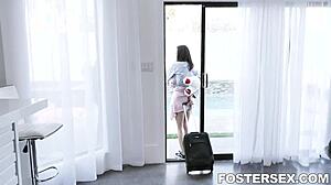 foster stepdaughter bianca burke and alexis tae in reality activity