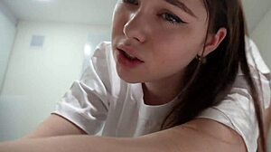 继妹做早餐，被粗暴POV喂精液