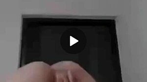 多娜玛丽发骚发来辣裸照