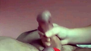 look at this teen rubbing her pussy while jerking