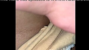 Passionate Sri Lankan Girlfriend's Viral Sex In Bedroom