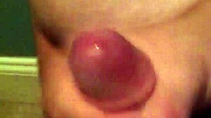 i'm cumming so hard right now, can't stop it