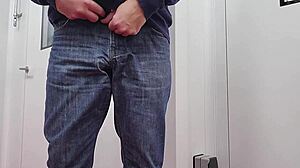 我在医院当众脱裤子撸管，超大胆！