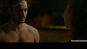 性感明星Jade Tailor在《魔术师》中裸上身大奶