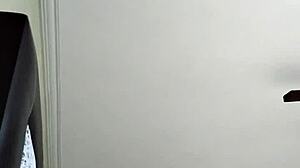 旅馆偷拍情人激情猛干