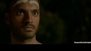 性感明星Jade Tailor在《魔术师》中裸上身大奶