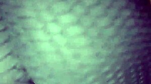 Her juicy buttocks in tight leggings