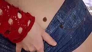 Elza Koms Worships Big Pussy In Heels?