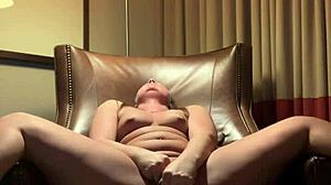 miaohmiaa masturbates with huge dildo on solo pussy