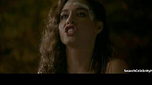 性感明星Jade Tailor在《魔术师》中裸上身大奶