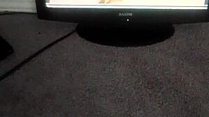 The spyro 3 character takes a relaxing shower in the game world.