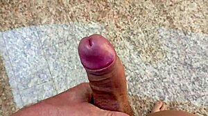 Who wants my huge cumshot straight from the source in the garage